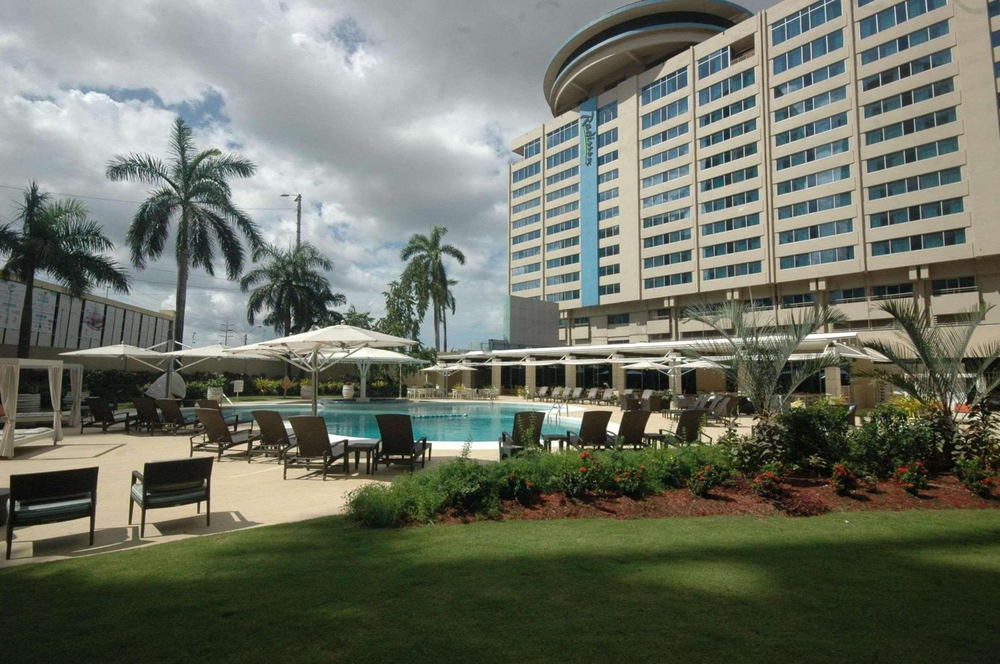 Radisson Hotel Trinidad Port of Spain Экстерьер фото