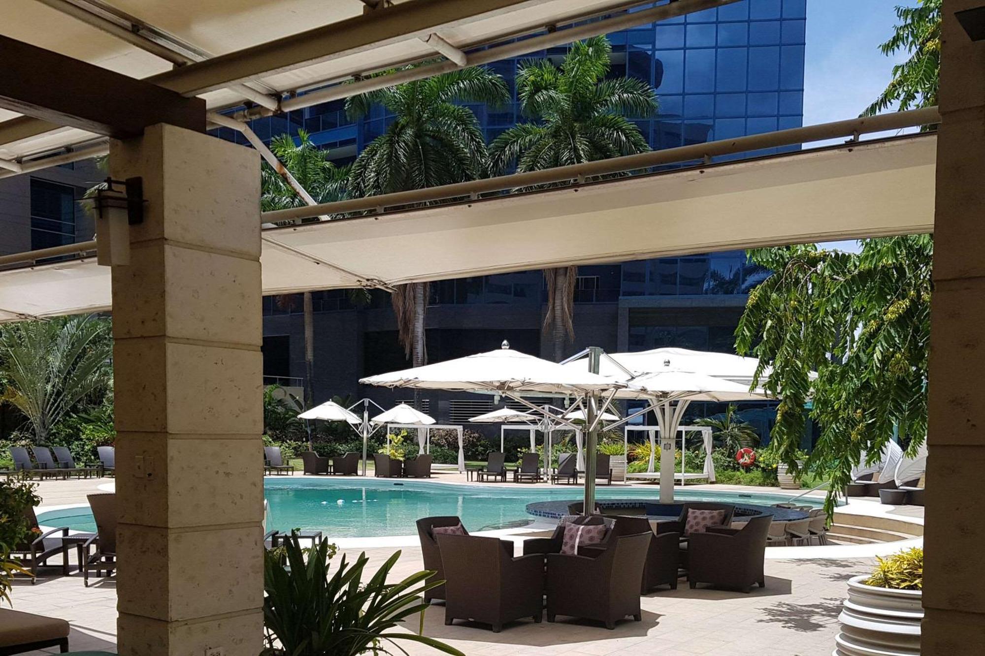 Radisson Hotel Trinidad Port of Spain Экстерьер фото