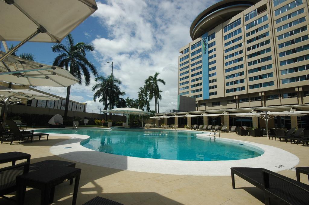 Radisson Hotel Trinidad Port of Spain Экстерьер фото
