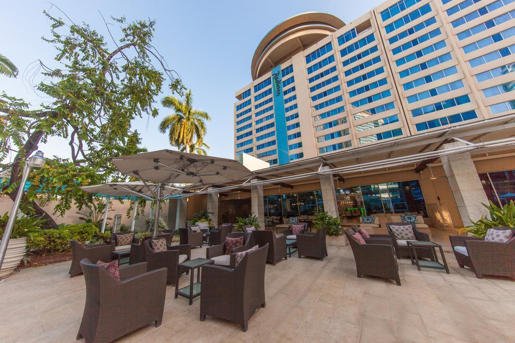 Radisson Hotel Trinidad Port of Spain Экстерьер фото